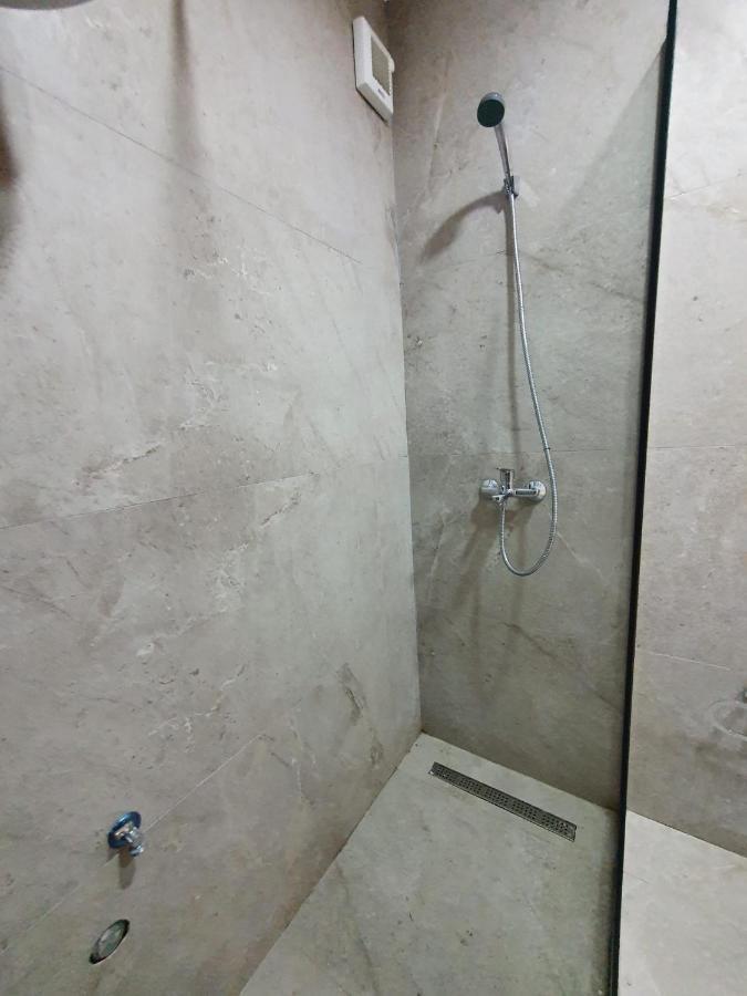 #New Luxury Apartment Tirana Exterior foto